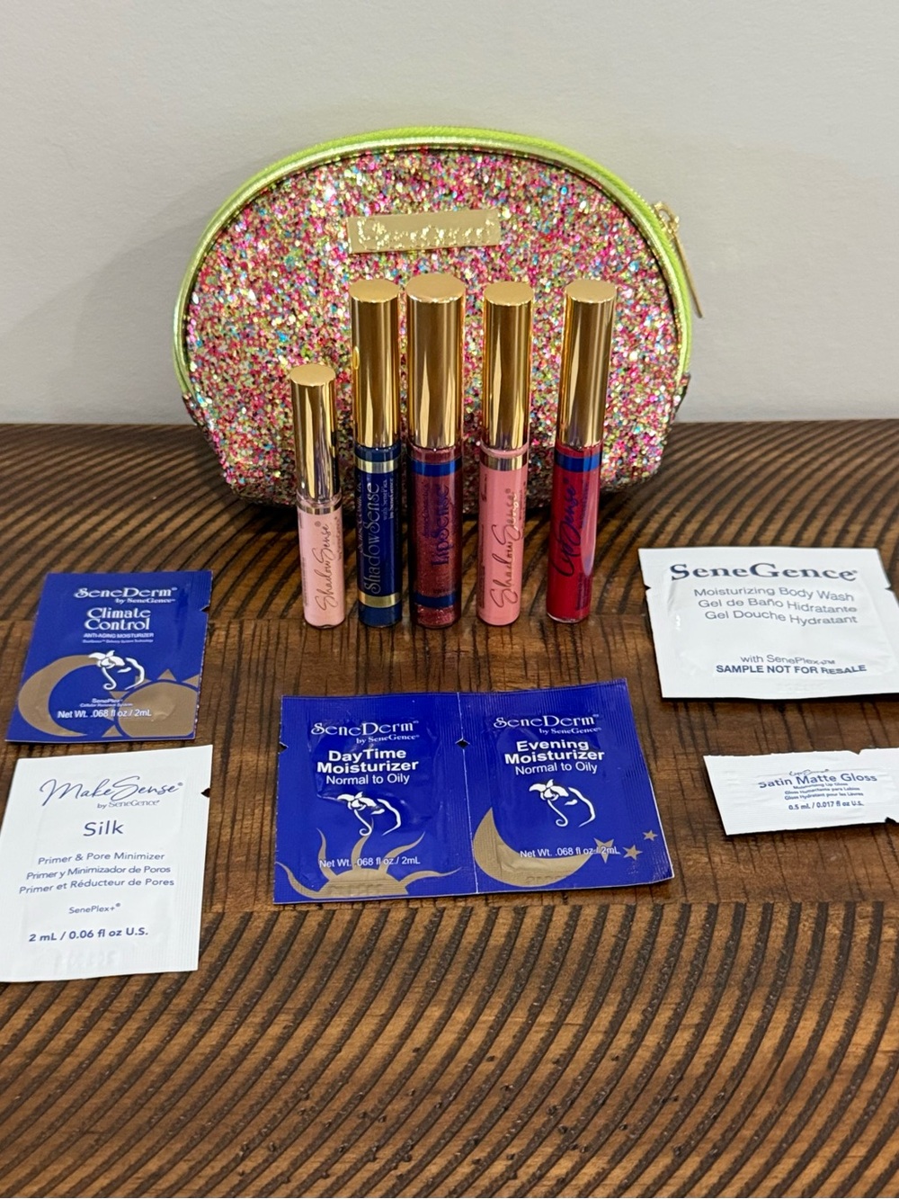 SeneGence Red Glitter & Cherry Confident LipSense ShadowSense Bundle + Bag